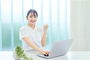 白衣コン - 不規則シフトでも出会える看護師専用婚活