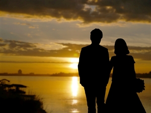 白衣コン - 不規則シフトでも出会える看護師専用婚活