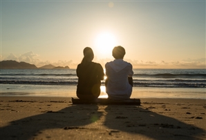 白衣コン - 不規則シフトでも出会える看護師専用婚活